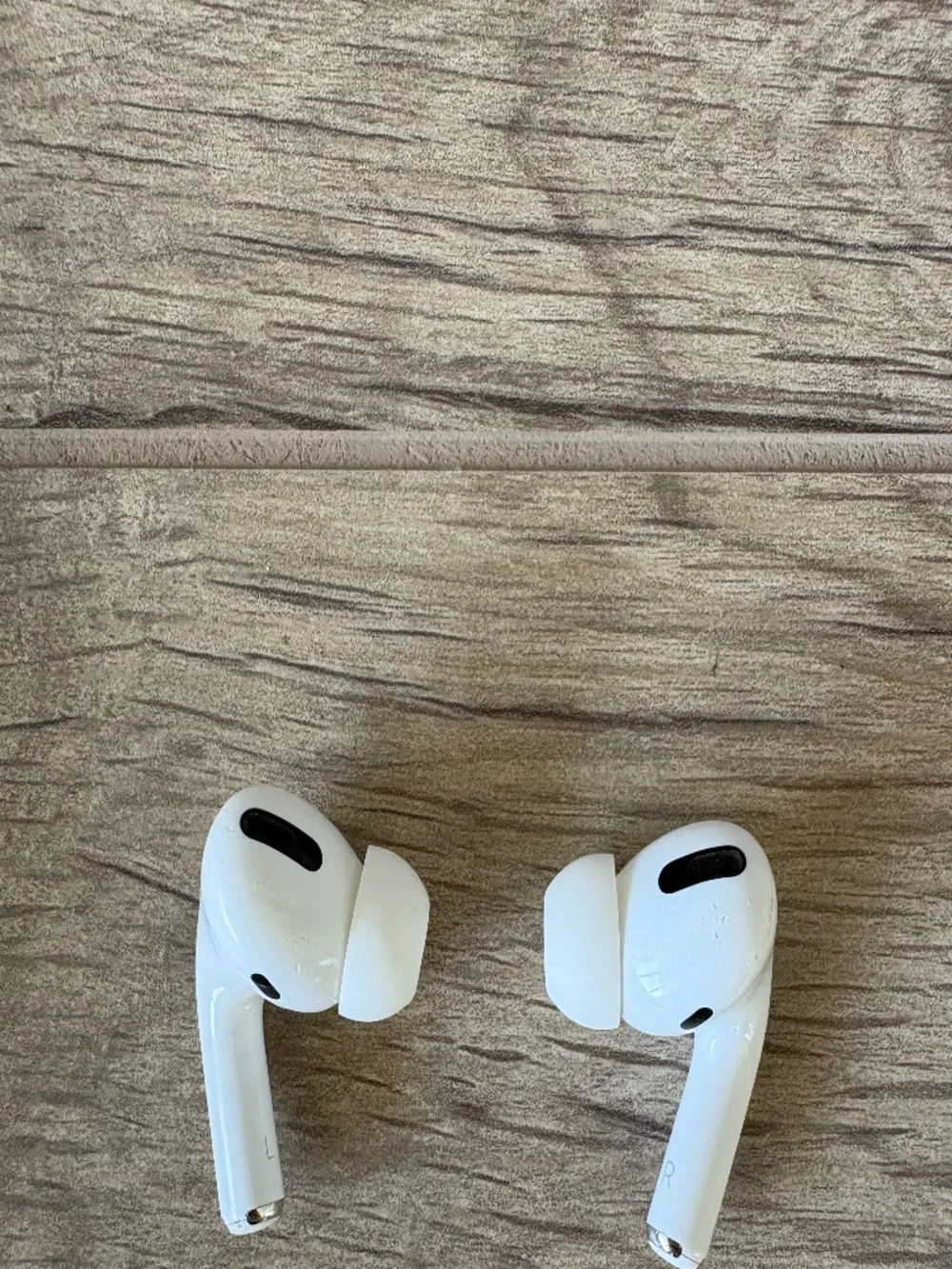 Apple AirPods Pro (1st Generation)